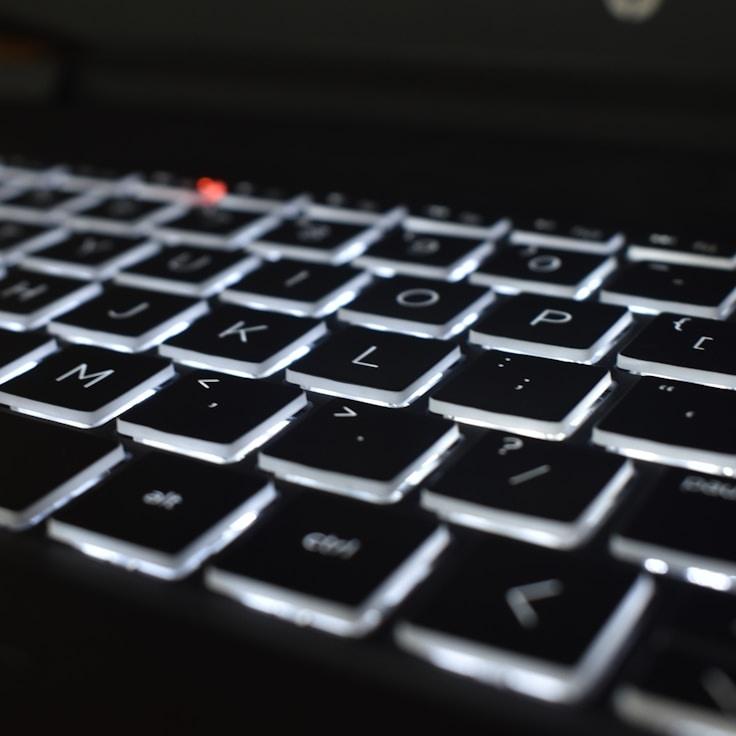 Collaborative mobile app development workflow